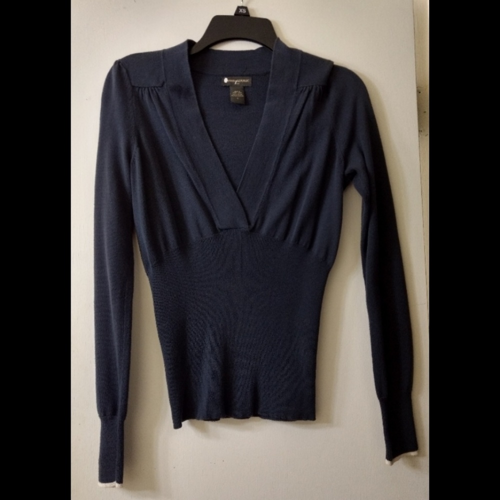 NWOT Banana Republic sweater
